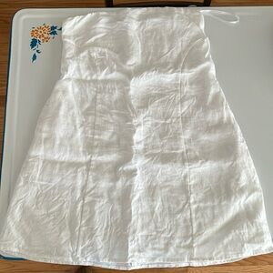 Dissh Daphne White Linen mini dress